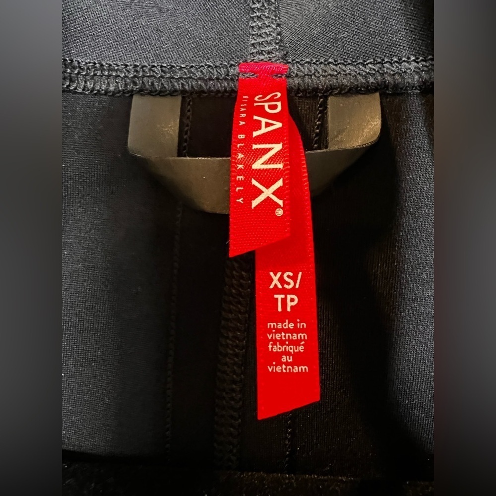 Spanx Drape Front Black Faux Leather Open Front Coat Cardigan Size XS - Picture 4 of 6